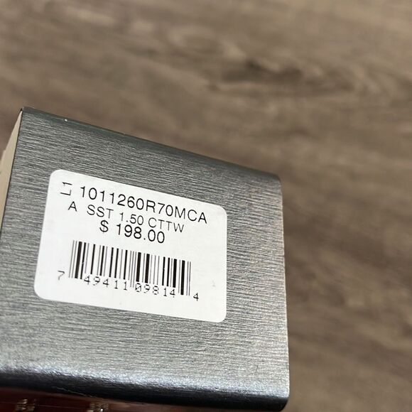 Crislu Embellished Stackable Rings NEW - Picture 4 of 4